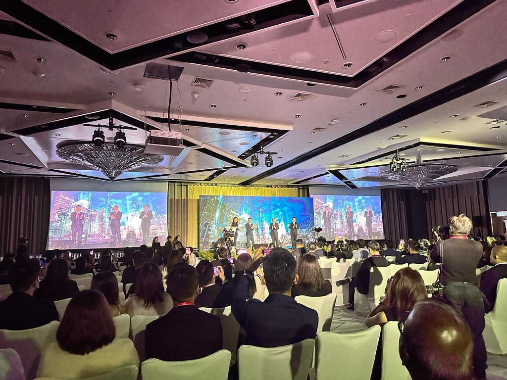The evening saw our CEO, Rachel Lei, went on stage to receive the SME 500 award for SCloud during the gala dinner held at Raffles City Convention Centre ...